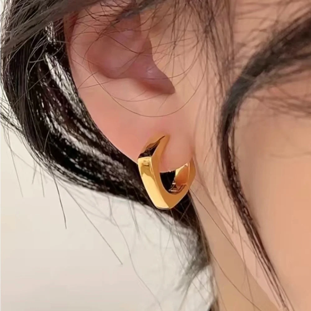 14k Gold plated minimalist square hoop earrings jewelry ✨ - Picture 2 of 2